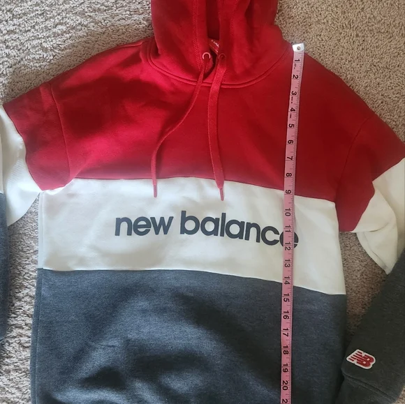 New Balance Women's Hoodie Sweatshirt With Hood Size XSmall - Picture 4 of 5